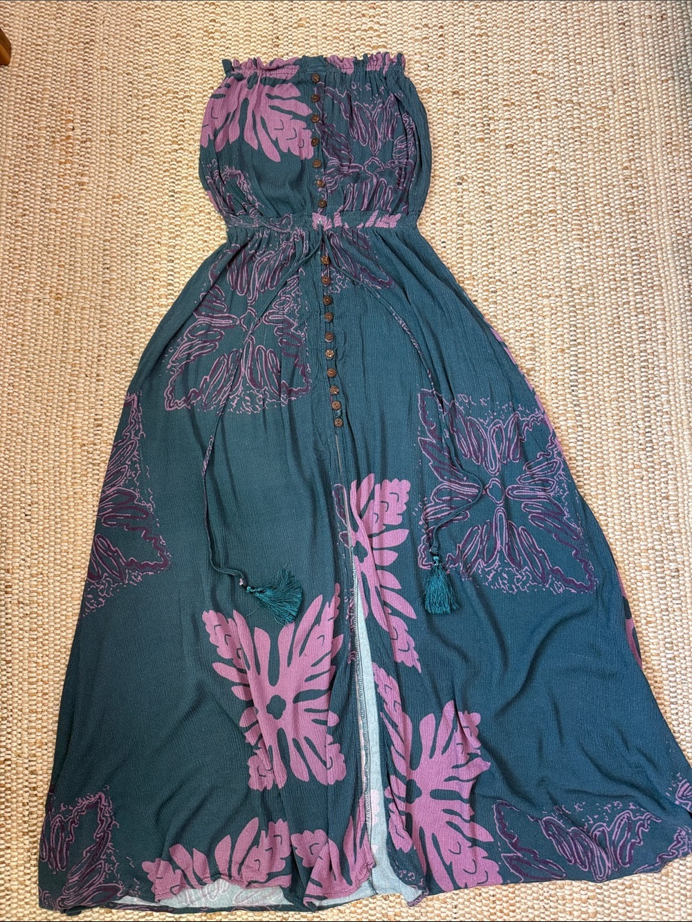 KAHULALEʻA Strapless Dress (Medium)